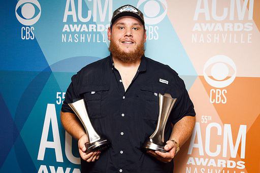 Luke Combs Is 2020's ACM Male Artist of the Year
